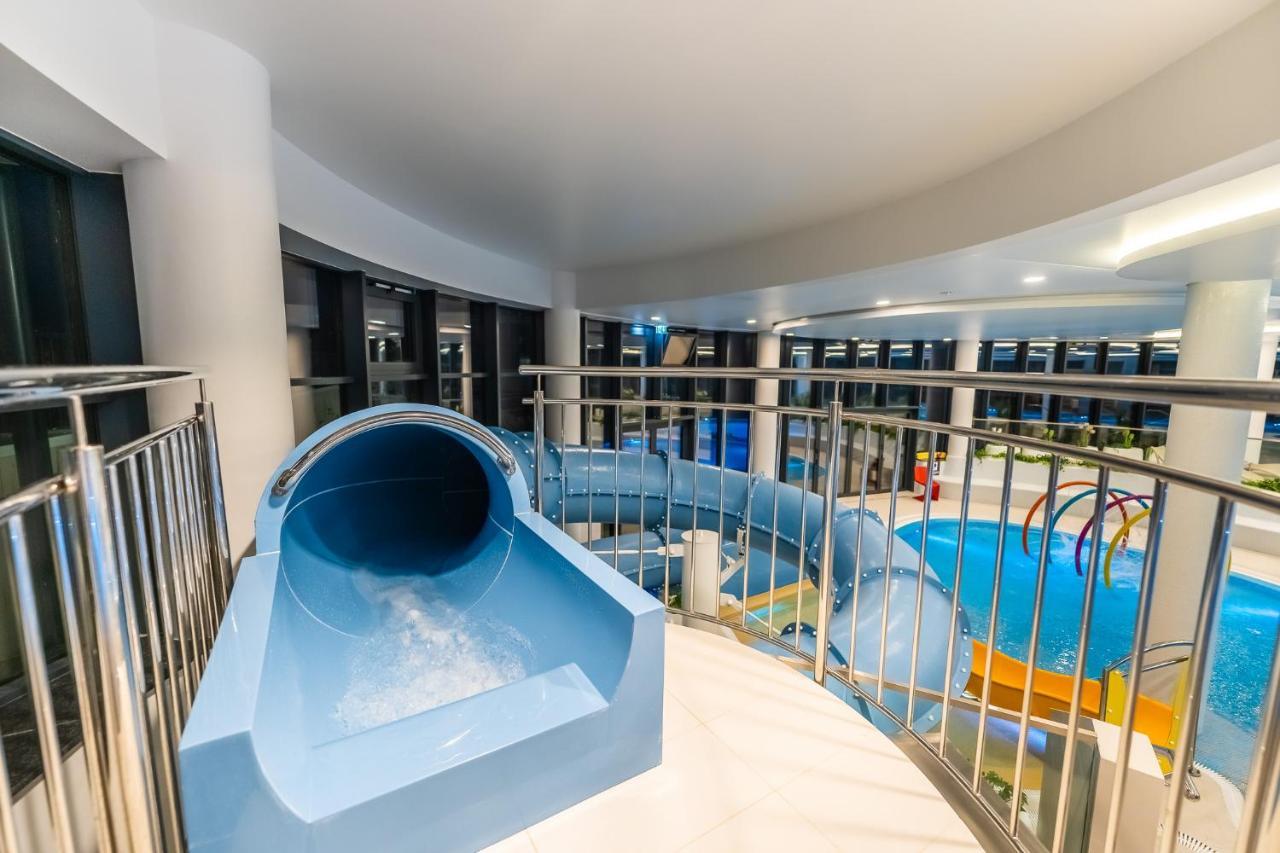 Appartamento Wave, Polanki Aqua W Kolobrzegu, Free Garage, Swimming Pool, Sauna And Other! Esterno foto