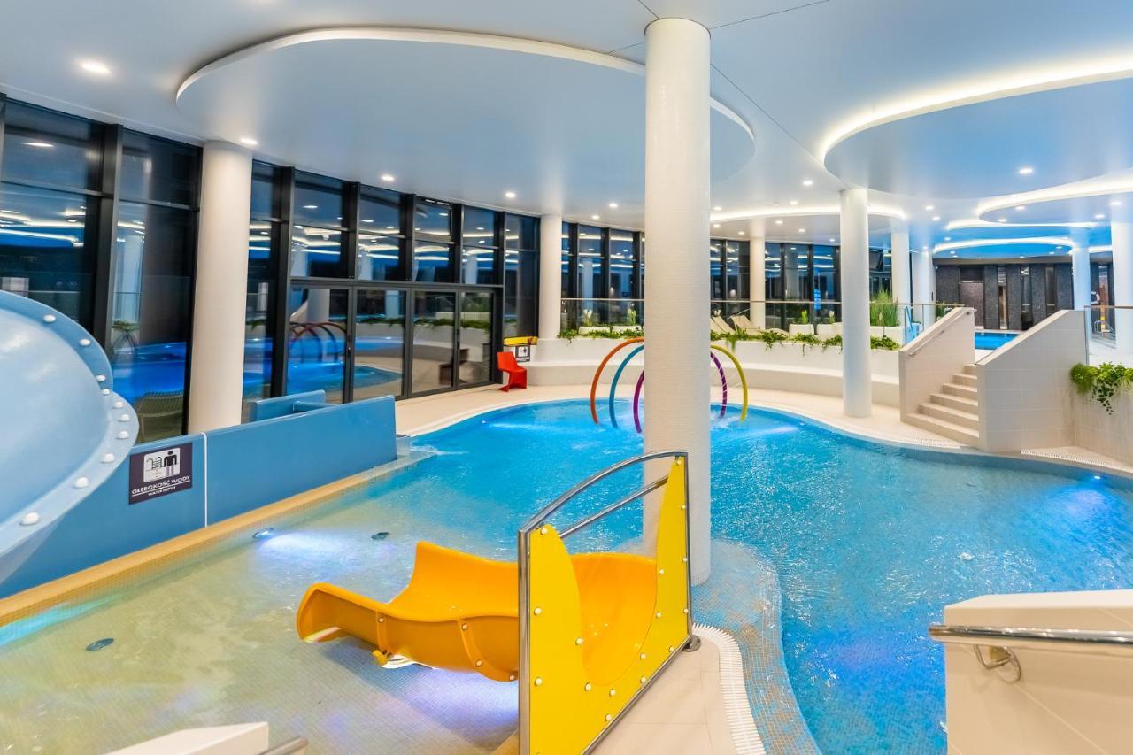 Appartamento Wave, Polanki Aqua W Kolobrzegu, Free Garage, Swimming Pool, Sauna And Other! Esterno foto