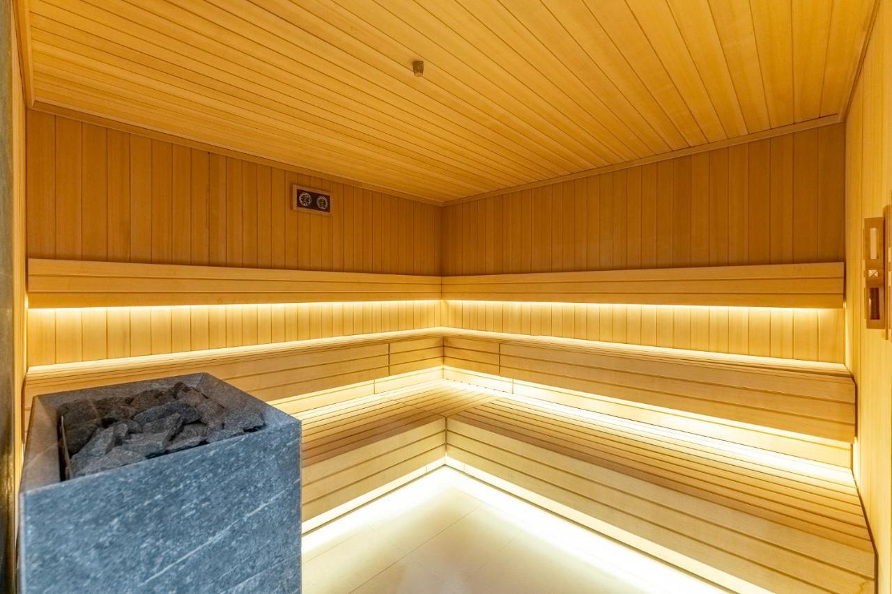 Appartamento Wave, Polanki Aqua W Kolobrzegu, Free Garage, Swimming Pool, Sauna And Other! Esterno foto
