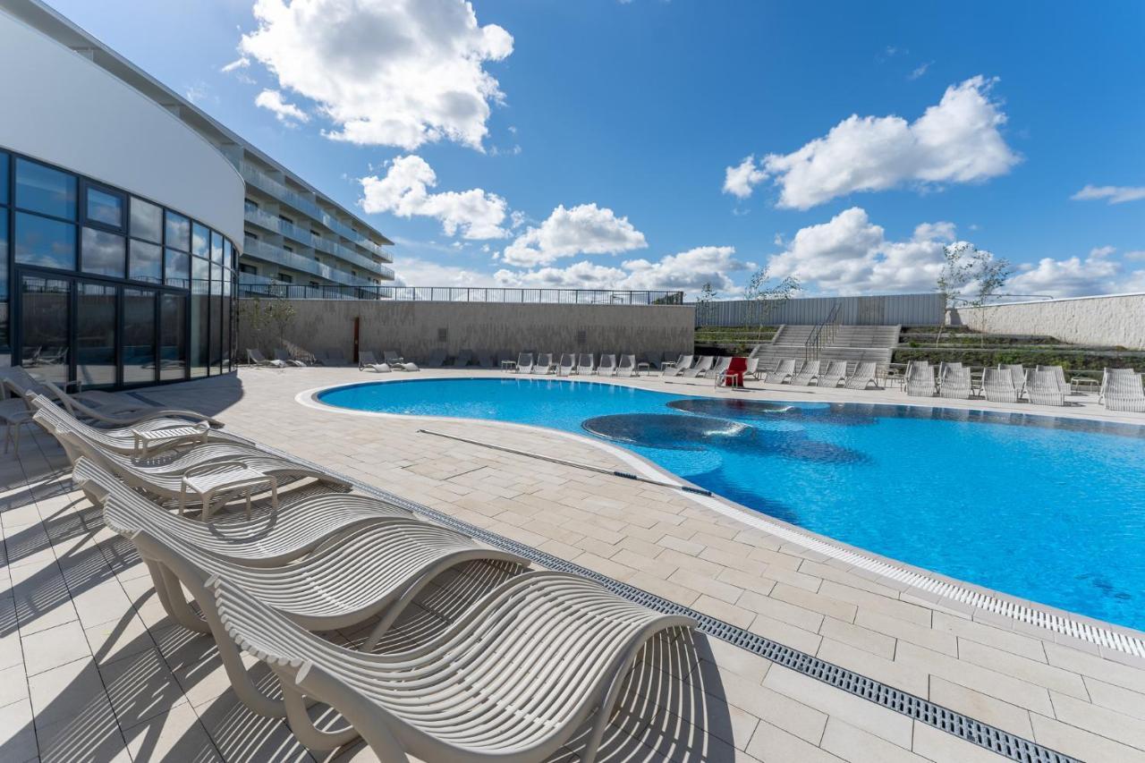 Appartamento Wave, Polanki Aqua W Kolobrzegu, Free Garage, Swimming Pool, Sauna And Other! Esterno foto