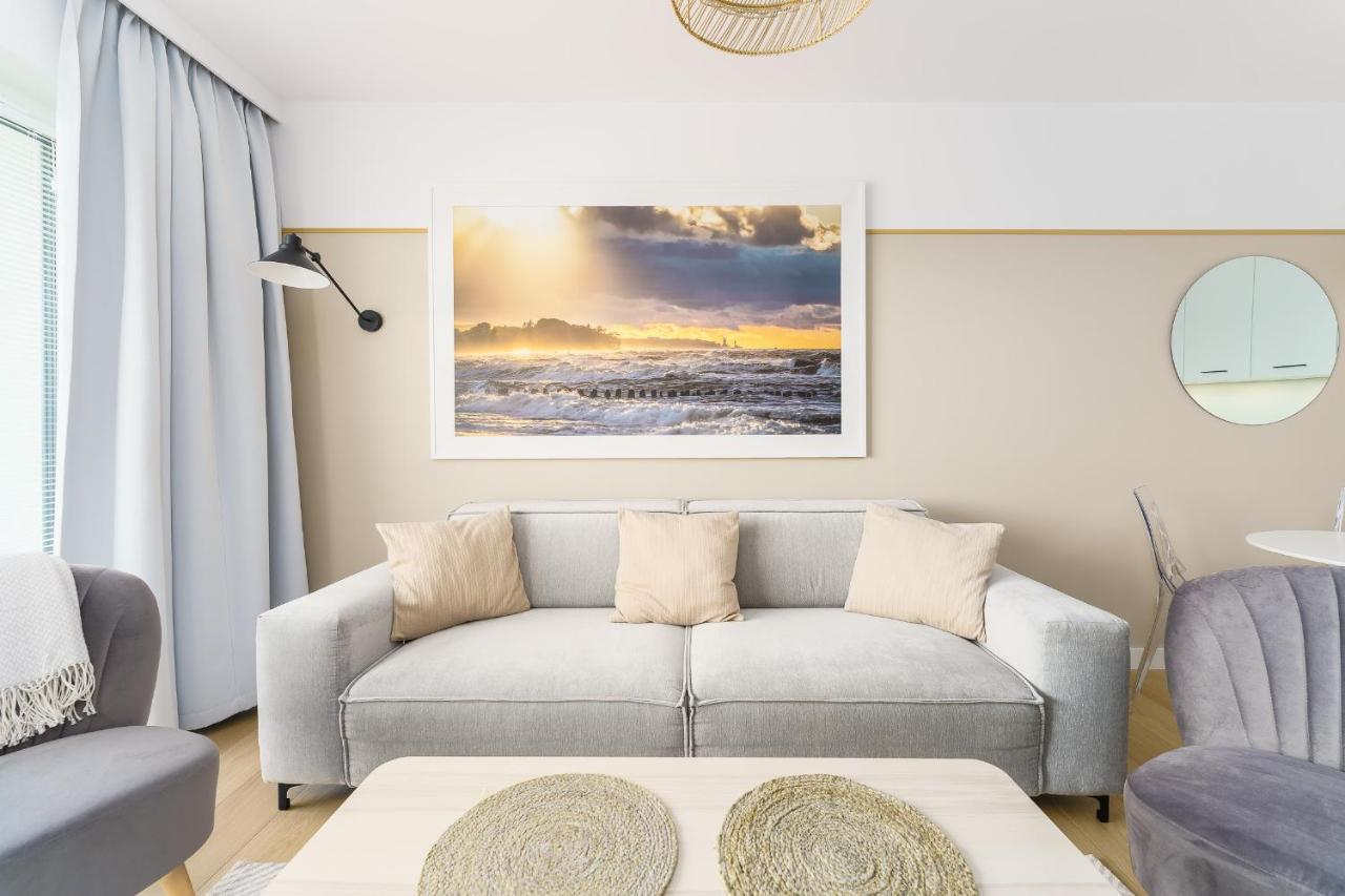 Appartamento Wave, Polanki Aqua W Kolobrzegu, Free Garage, Swimming Pool, Sauna And Other! Esterno foto